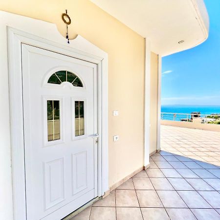 SarandëPropery Under Renovationアパートメント エクステリア 写真