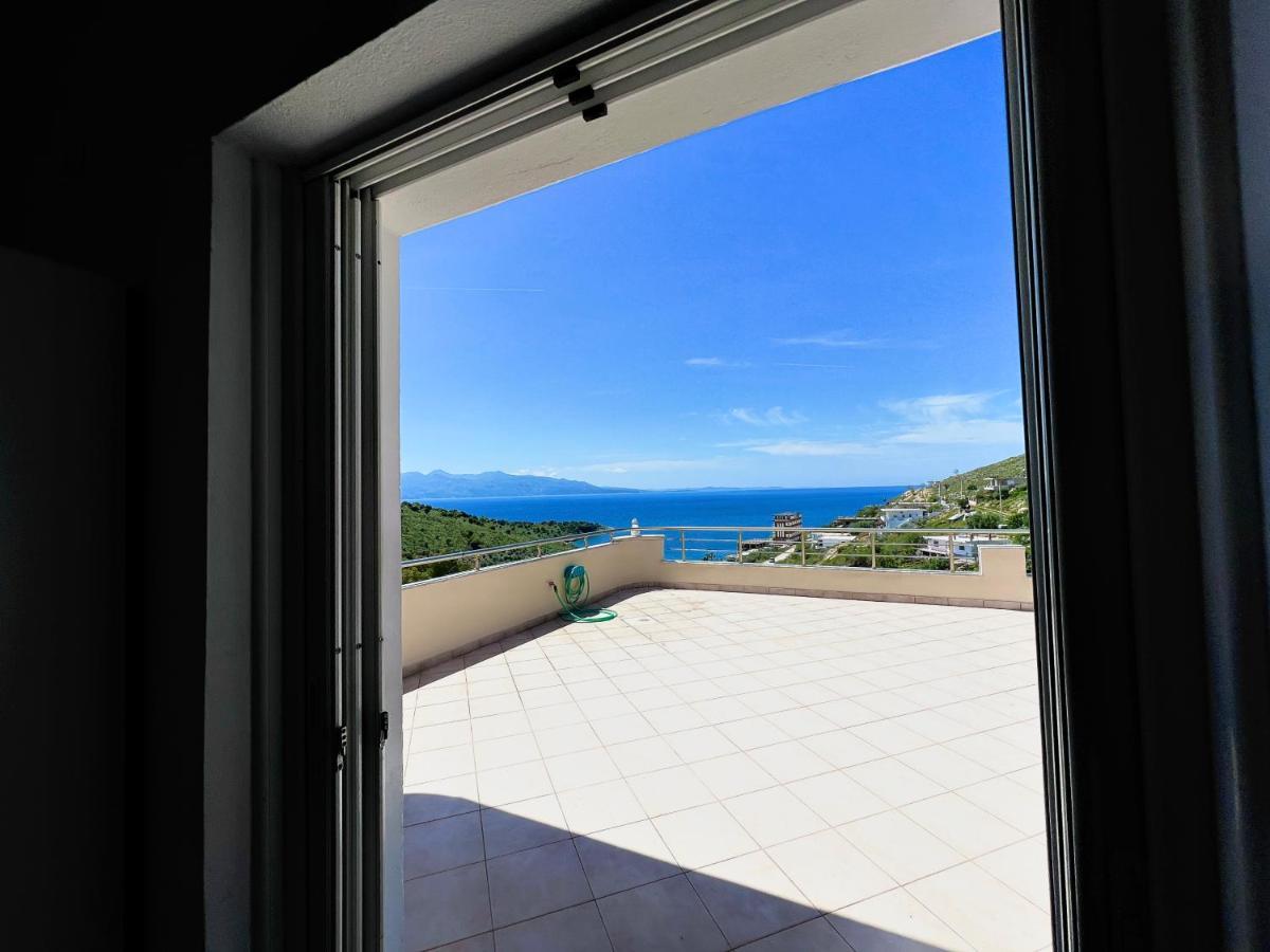 SarandëPropery Under Renovationアパートメント エクステリア 写真