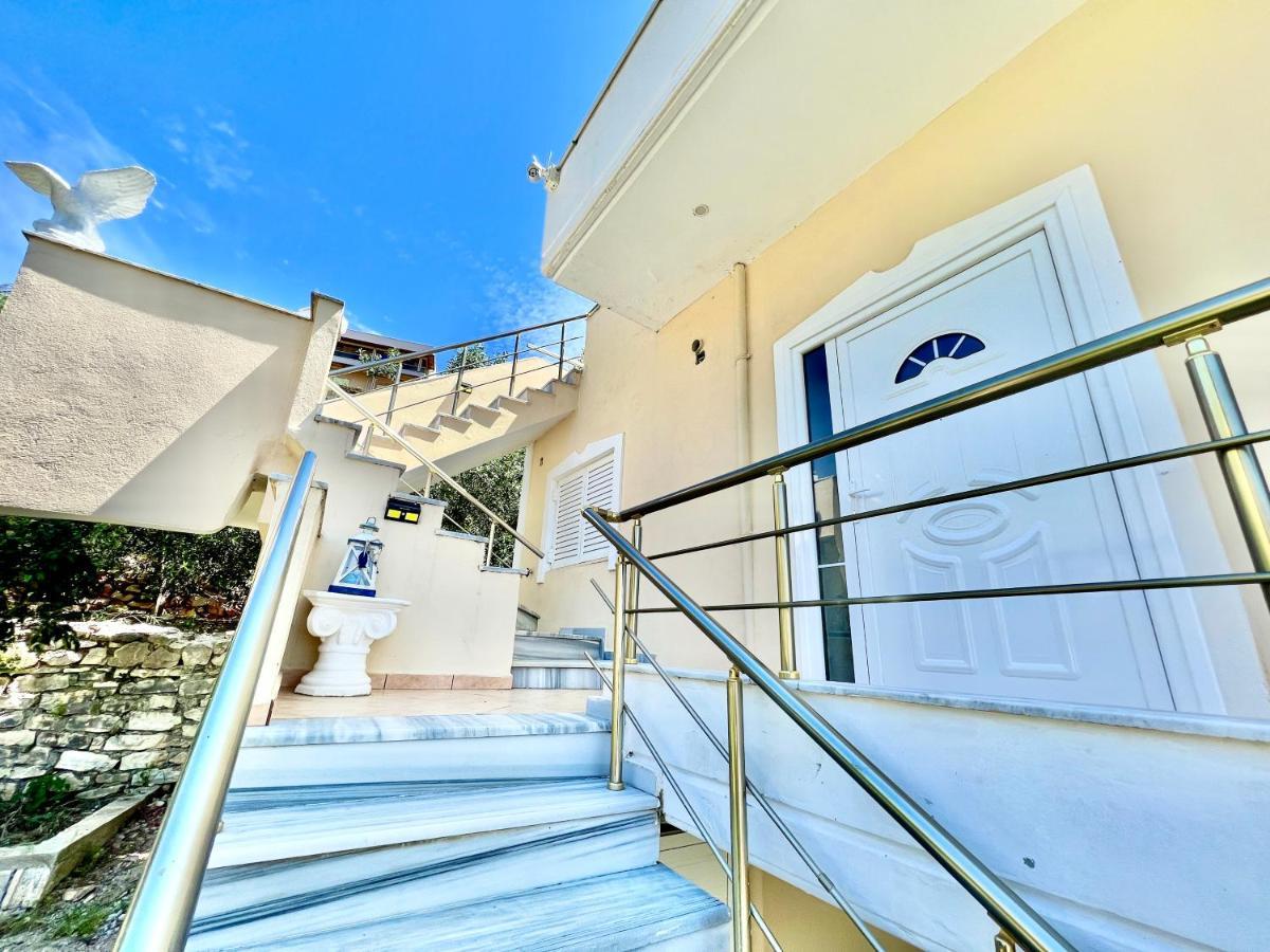 SarandëPropery Under Renovationアパートメント エクステリア 写真