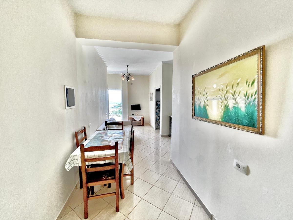 SarandëPropery Under Renovationアパートメント エクステリア 写真